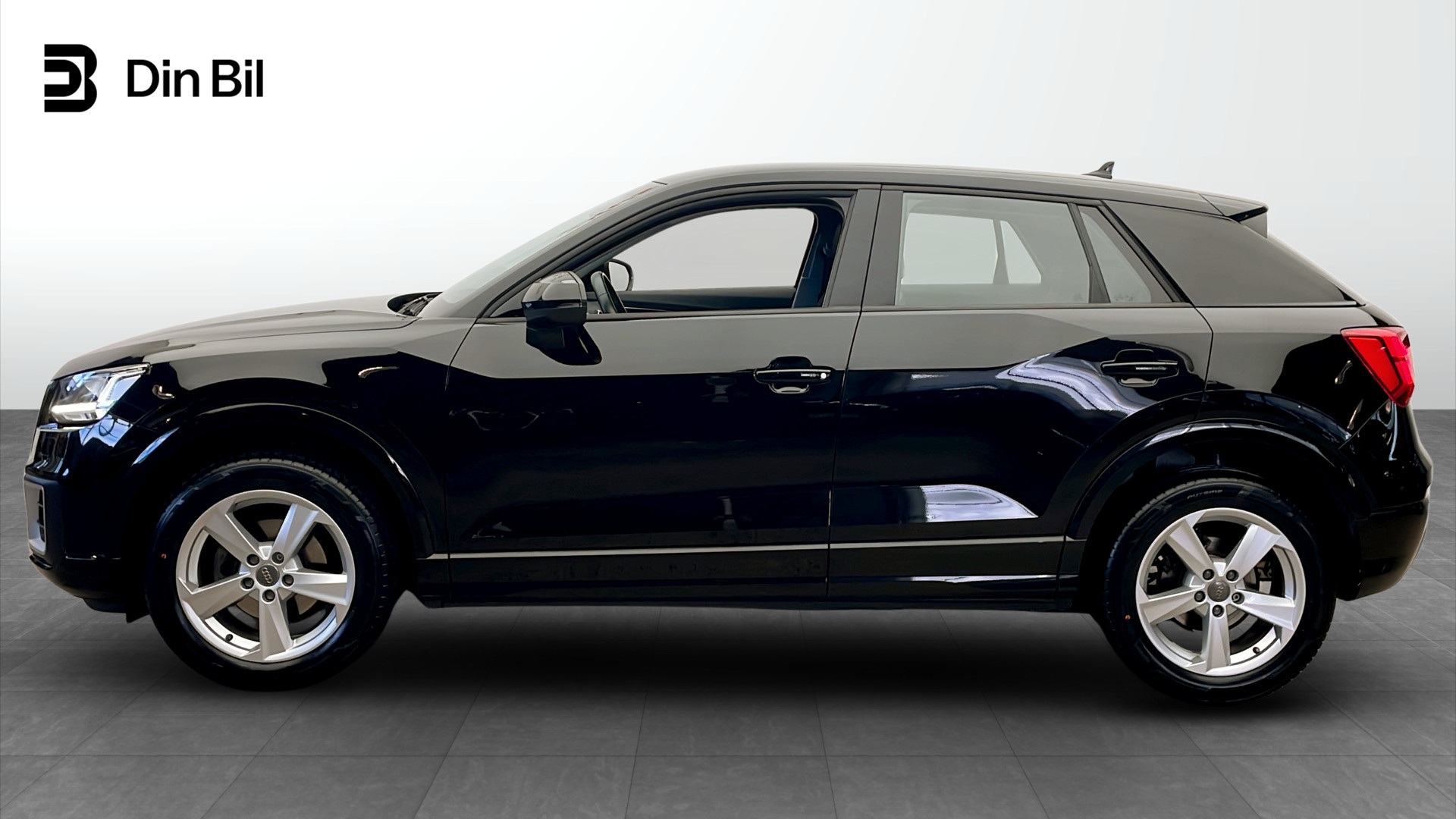 Audi Q2 MLP00L