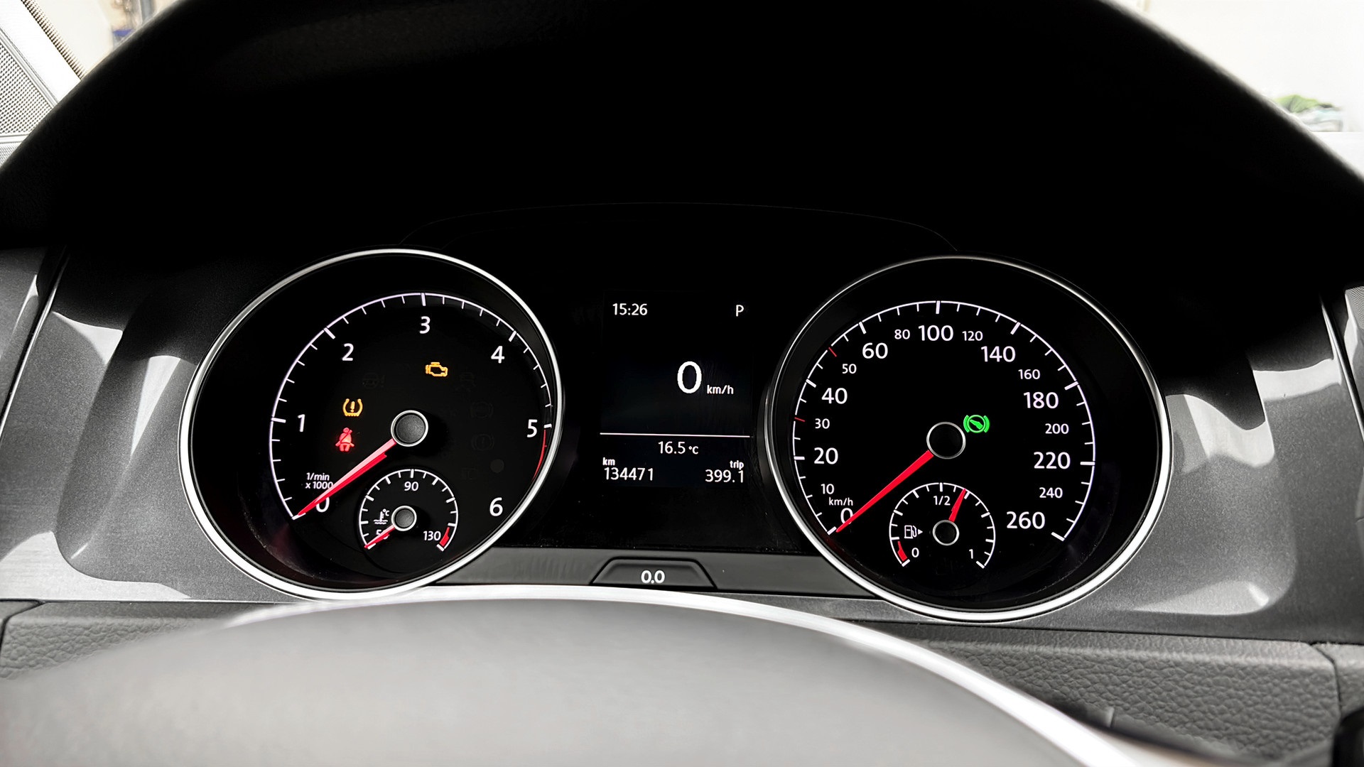 Volkswagen Golf MMB691