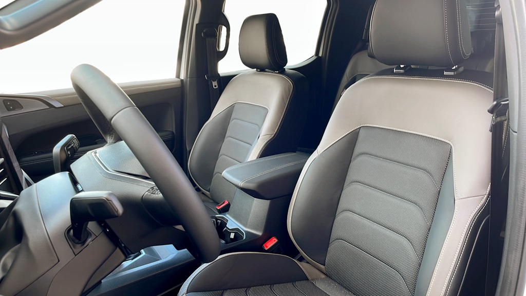 Volkswagen Amarok MMN86N
