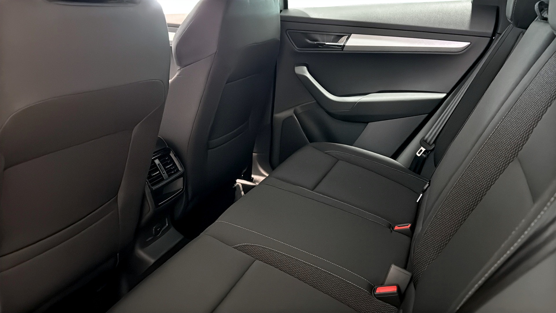 Skoda Karoq MMW21U