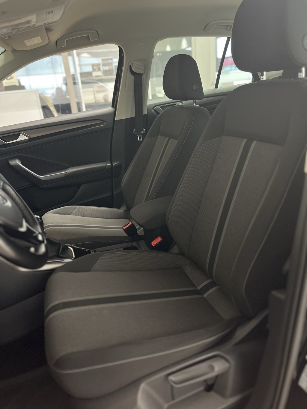 Volkswagen T-Roc MOG906