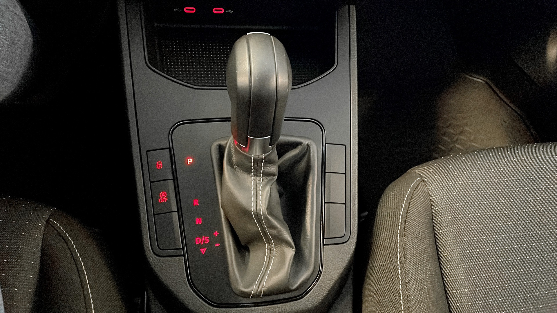 SEAT Ibiza MOR85H