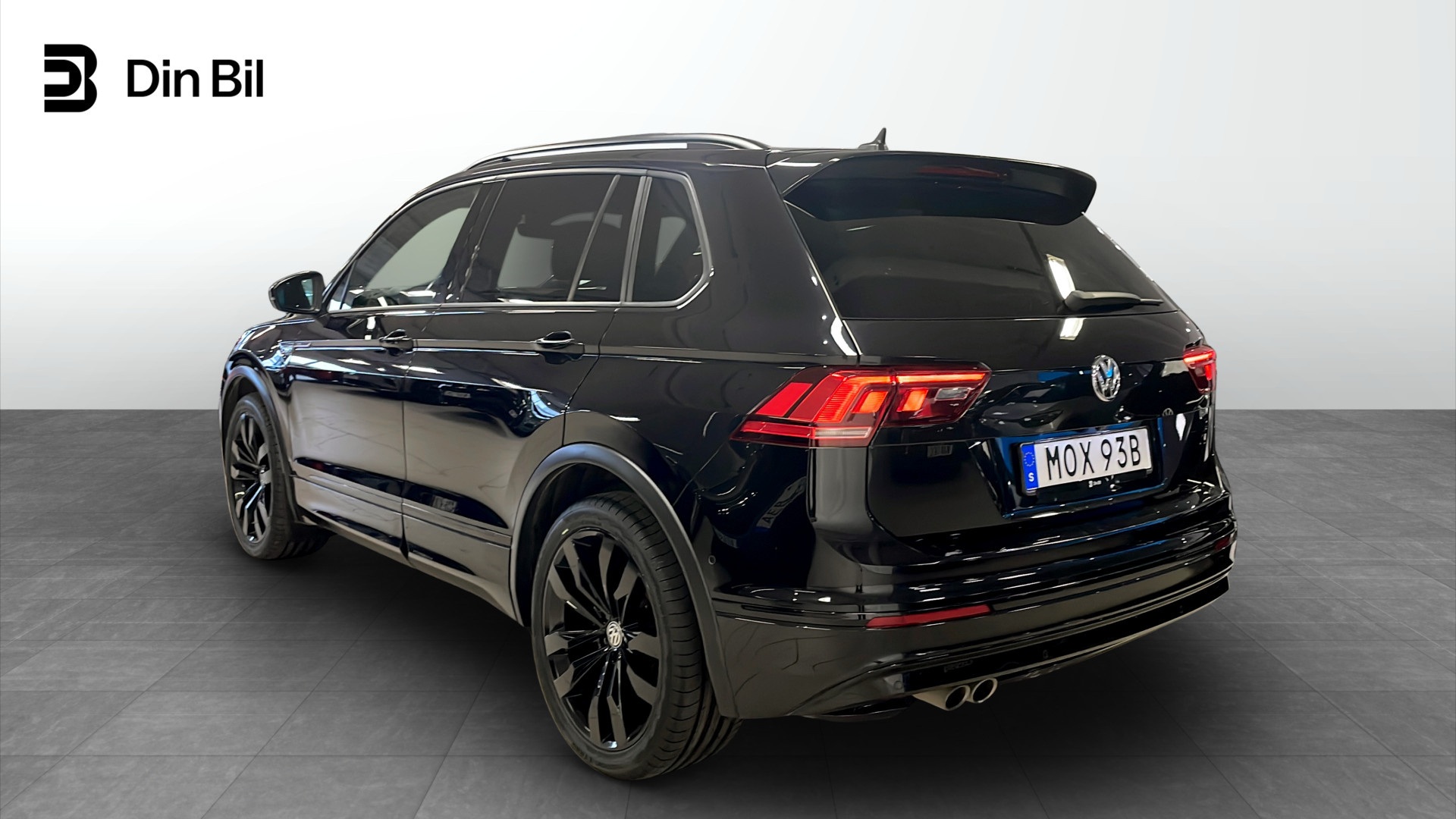 Volkswagen Tiguan MOX93B
