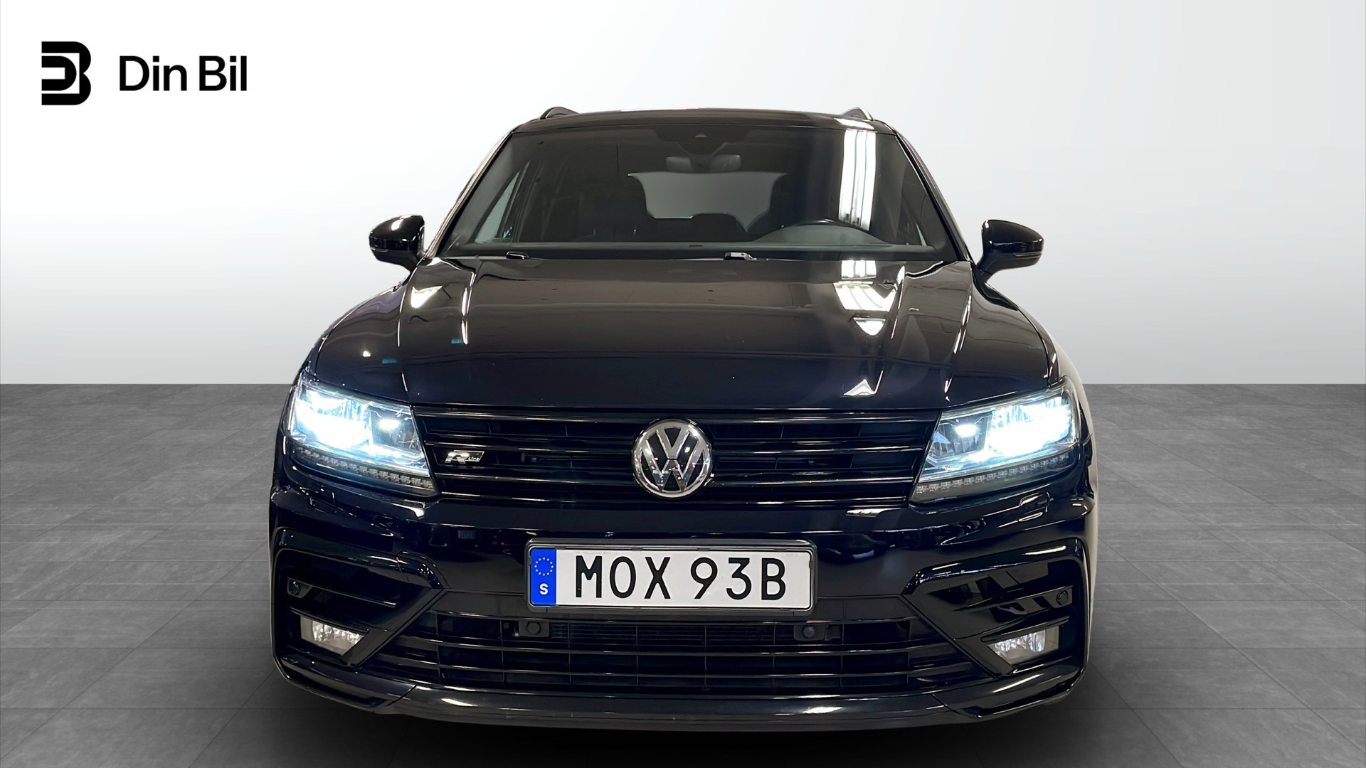 Volkswagen Tiguan MOX93B