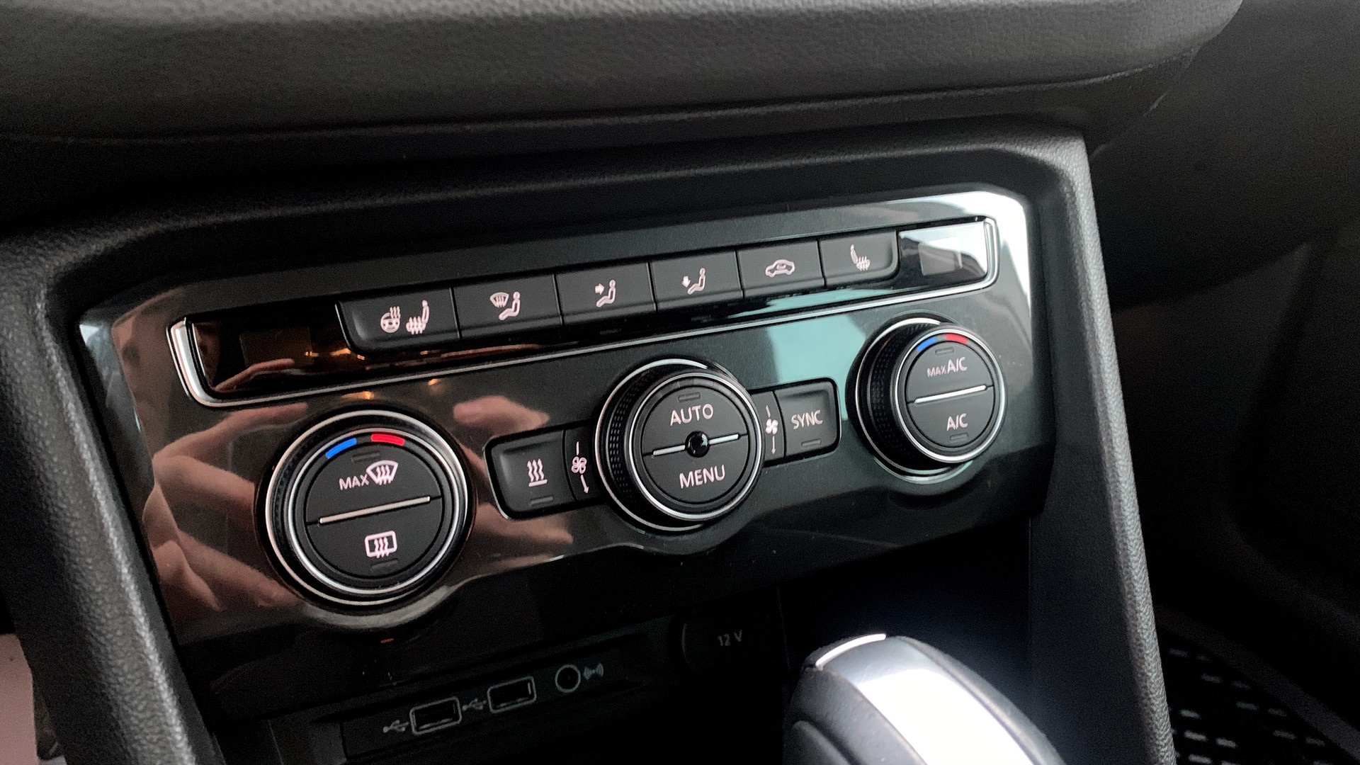 Volkswagen Tiguan MPK41G