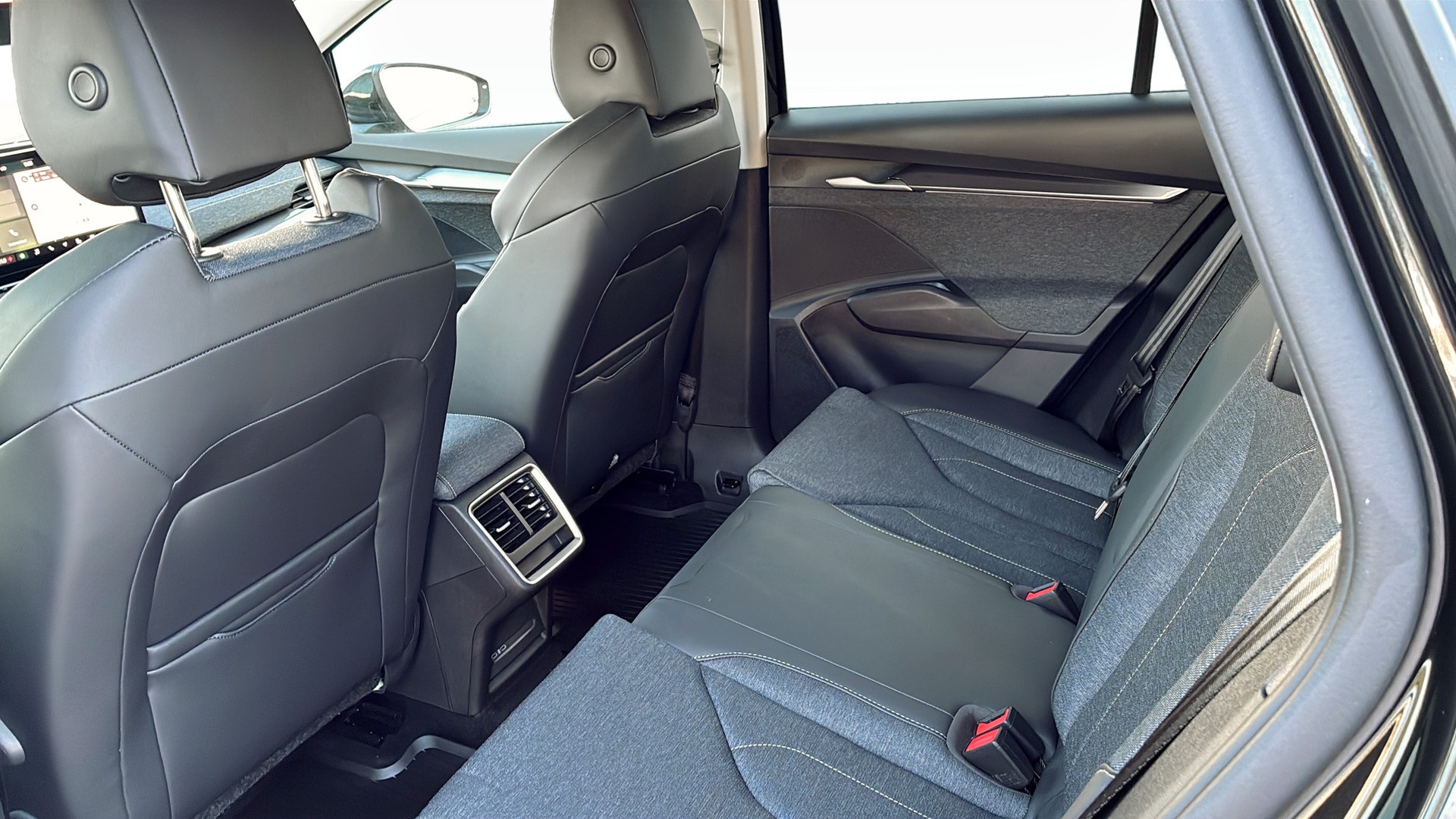 Skoda Elroq MPW48M