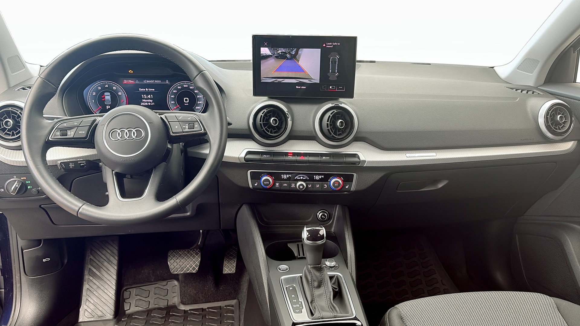 Audi Q2 MRA90Y