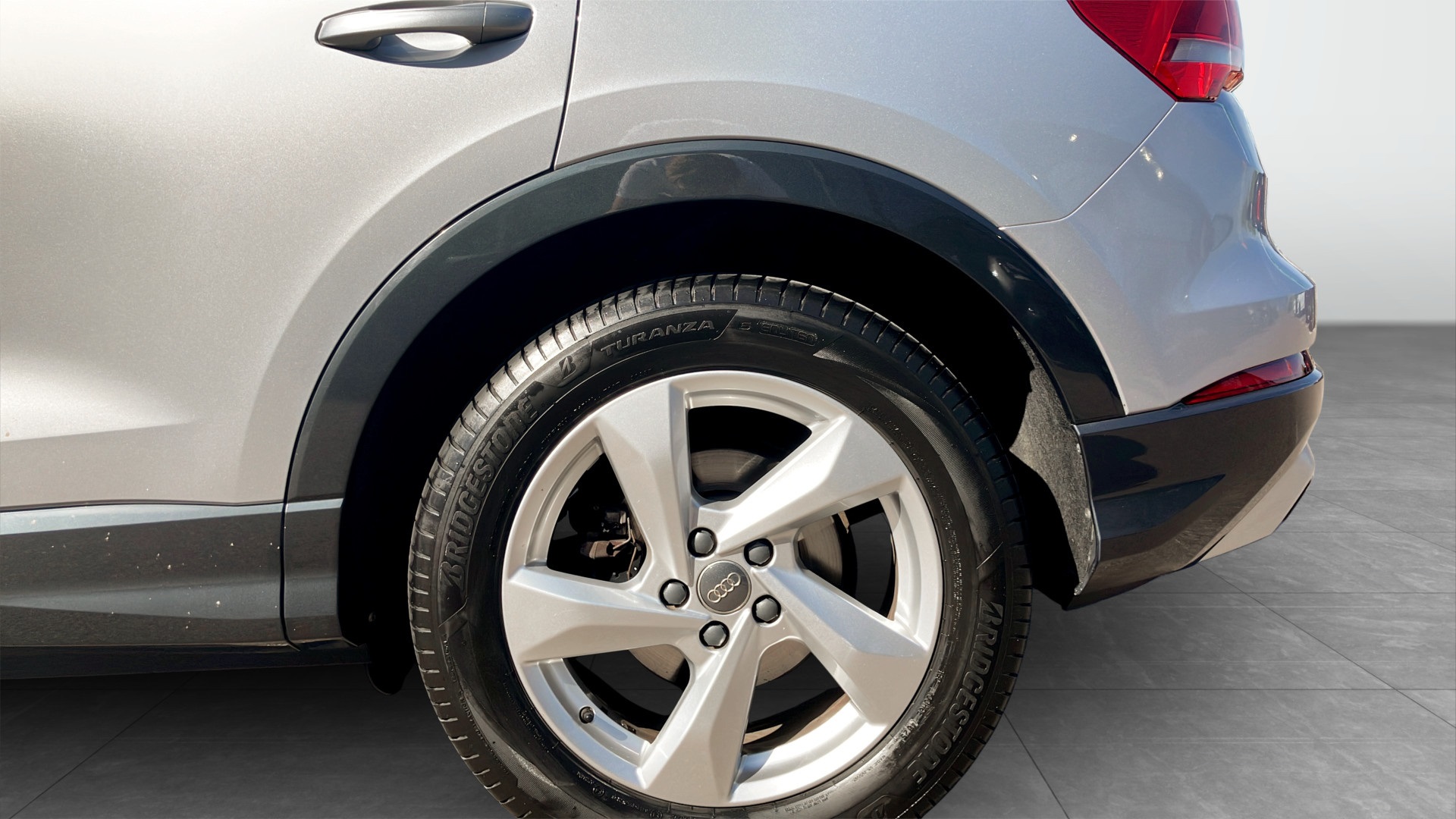 Audi Q3 MRF72T