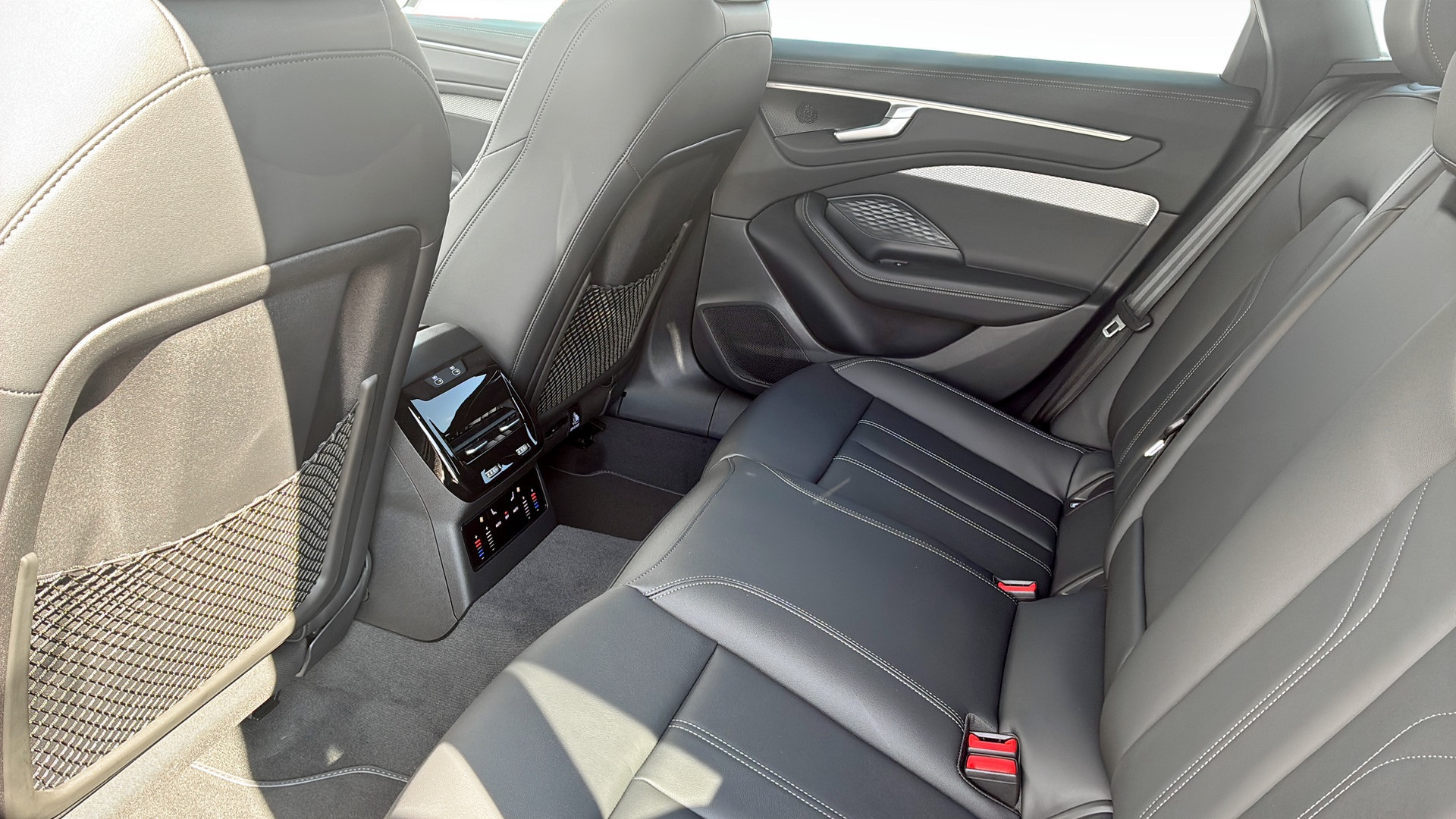 Audi A6 Avant MRM03E