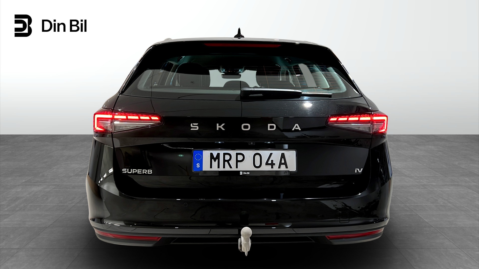 Skoda Superb Combi MRP04A