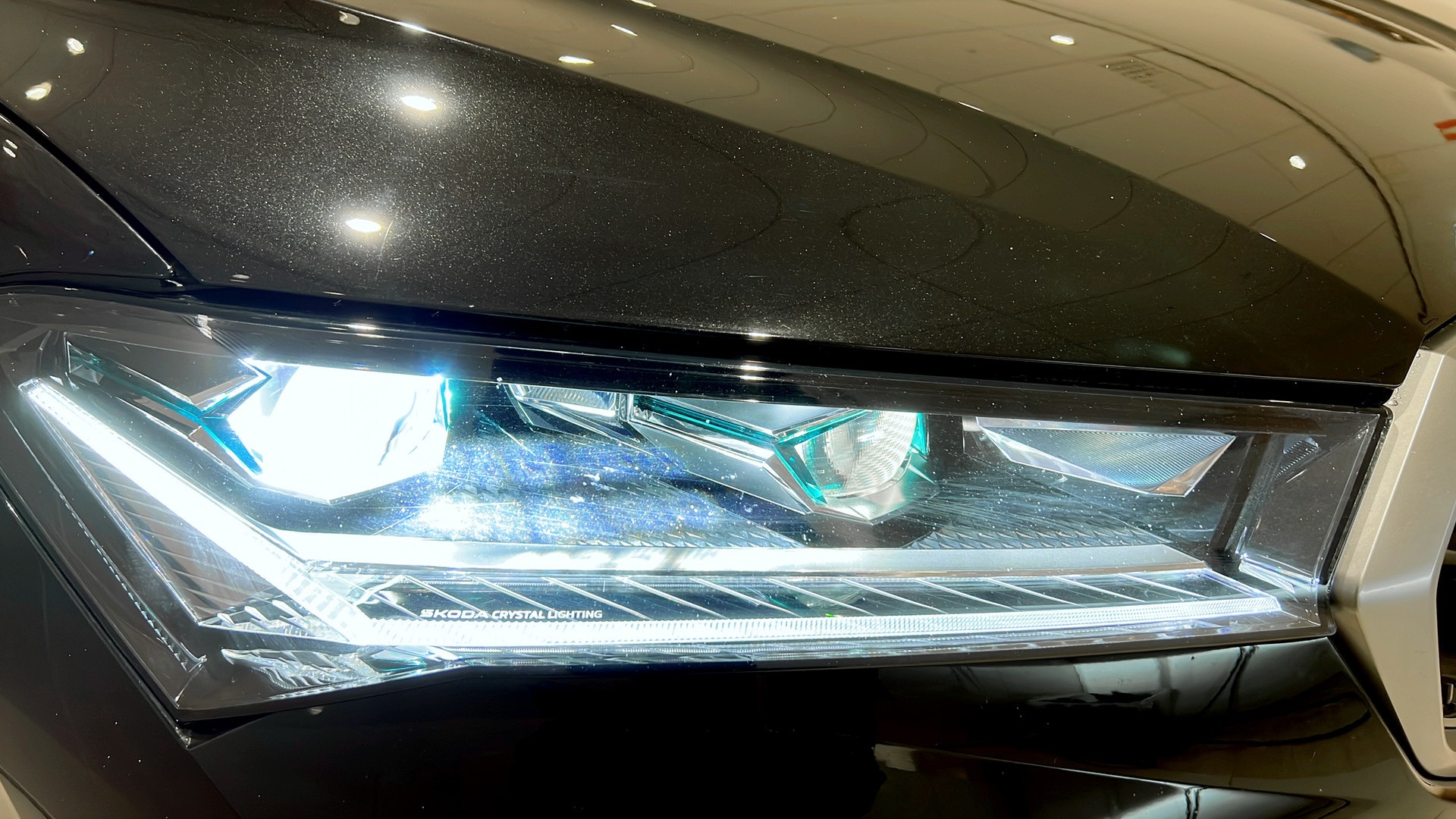 Skoda Superb Combi MRP04A