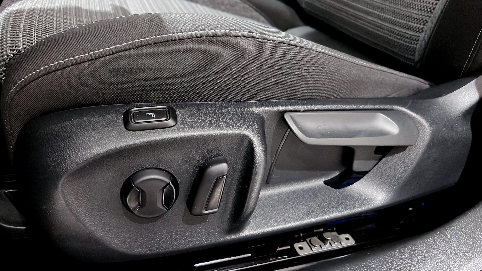 Skoda Superb Combi MRP04A
