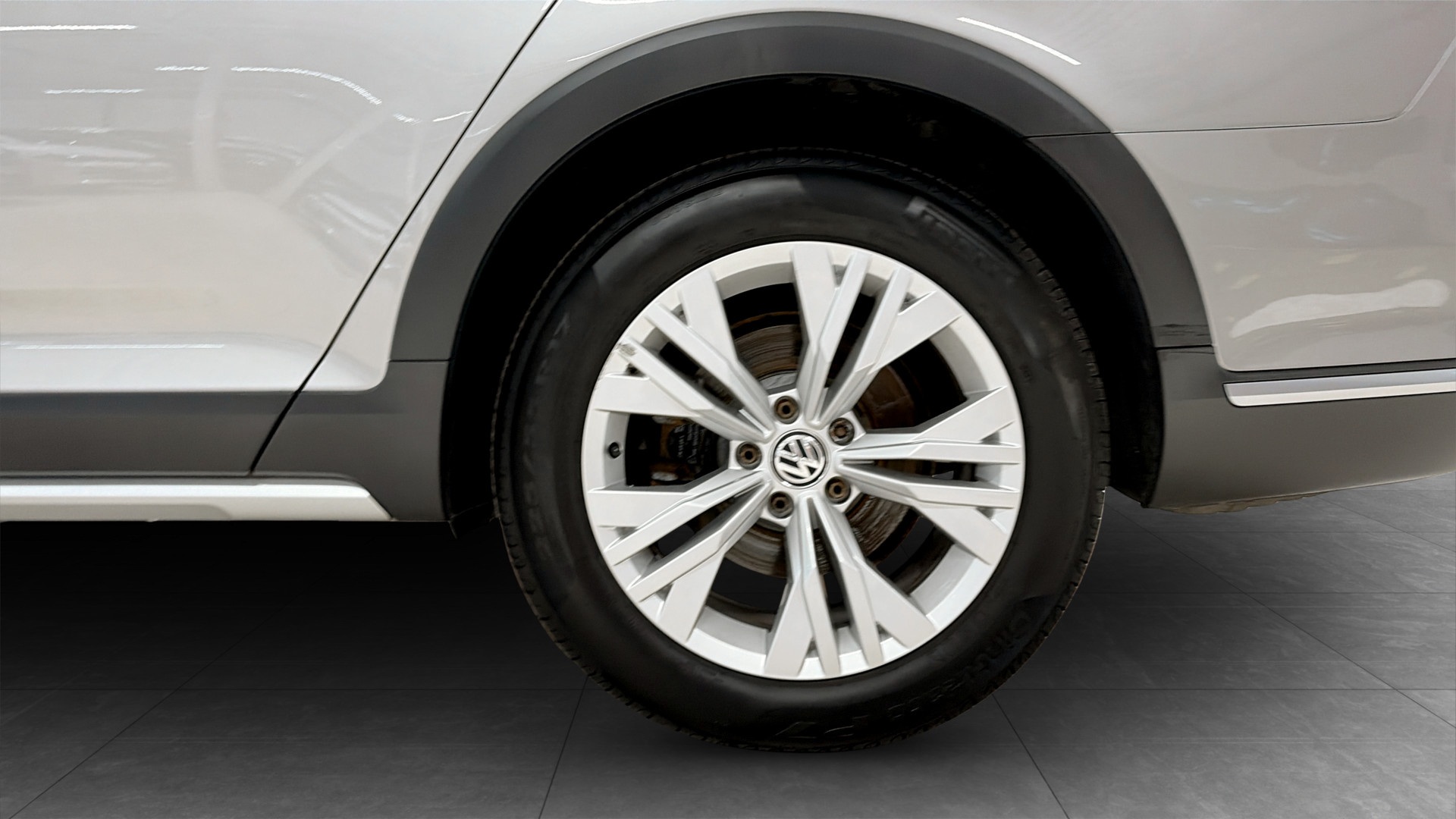 Volkswagen Passat MSC019