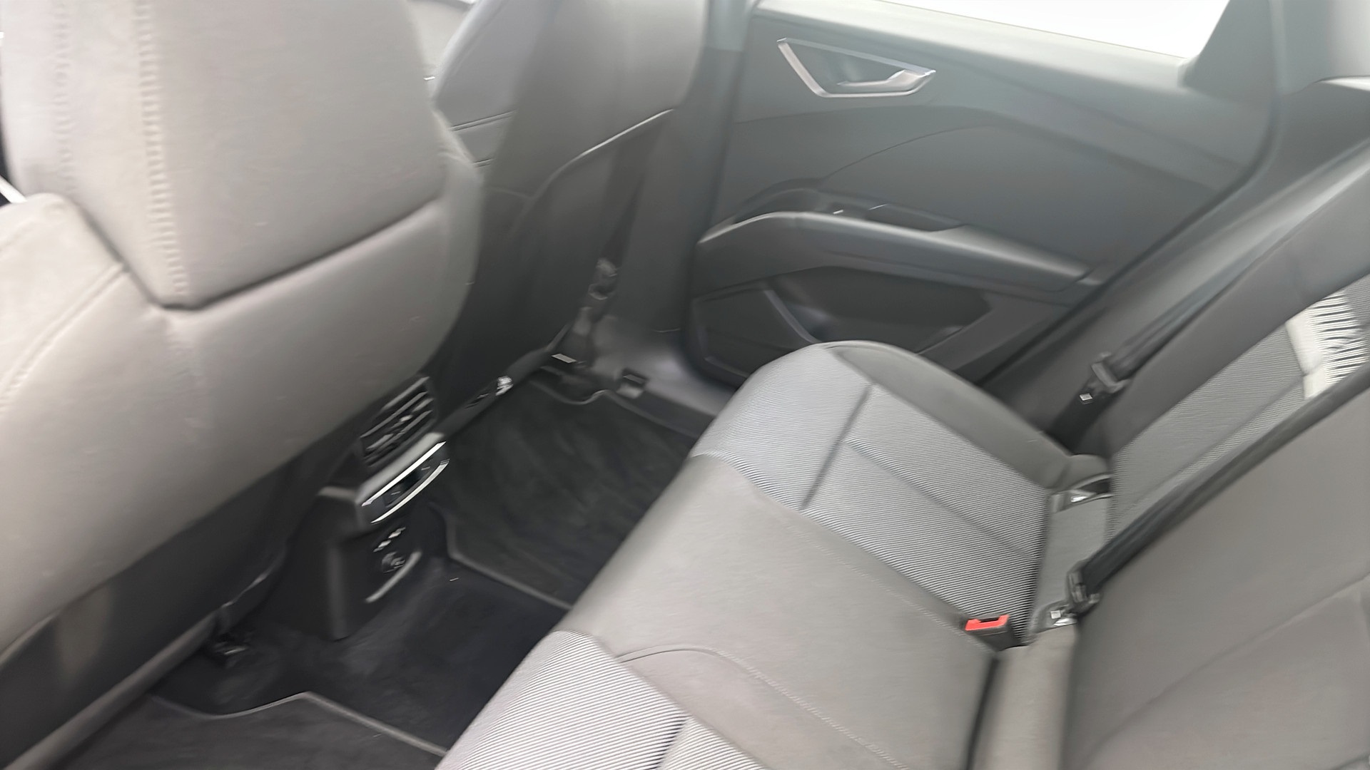 Audi Q4 e-tron MSC75W