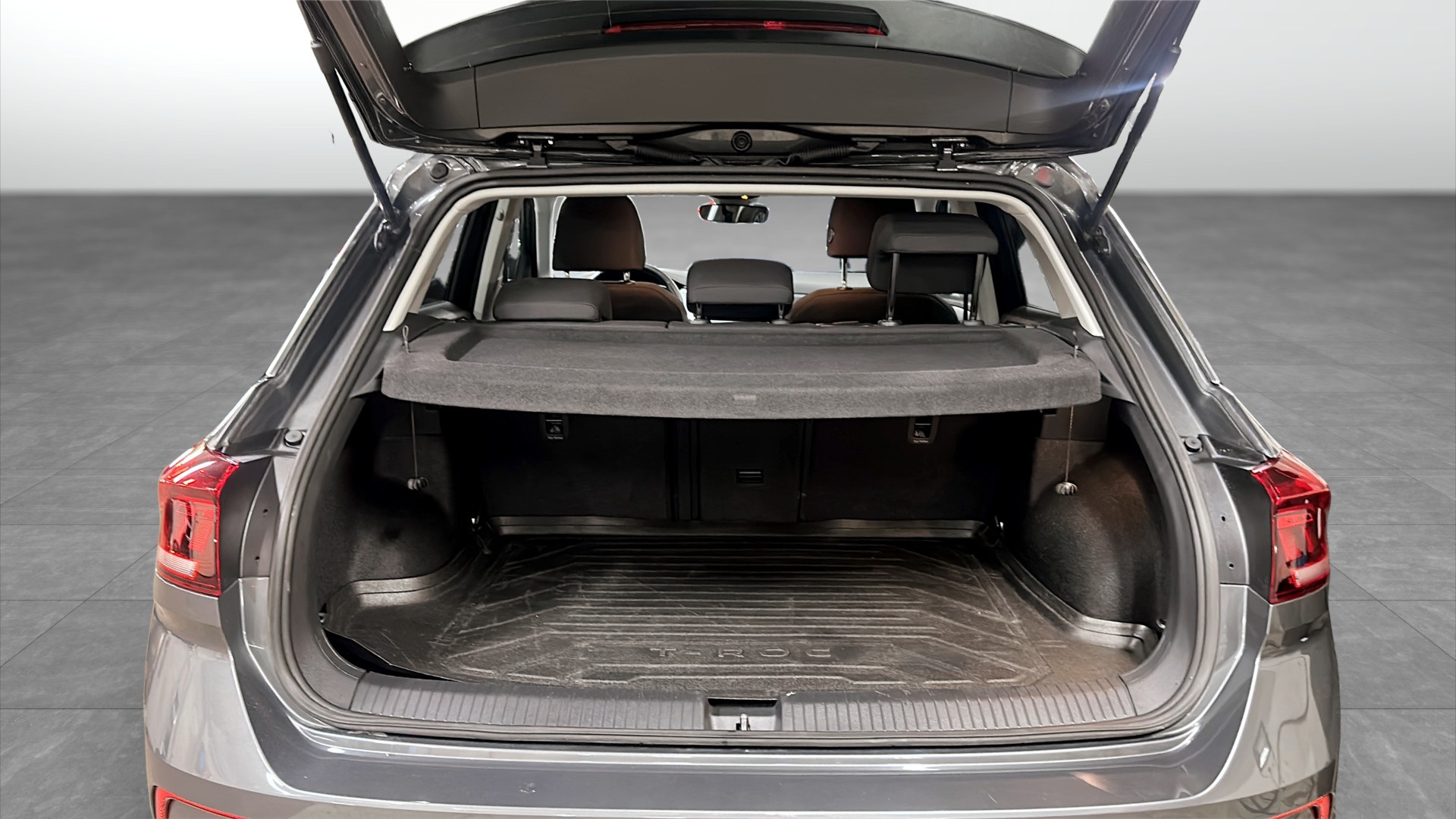 Volkswagen T-Roc MSJ49K