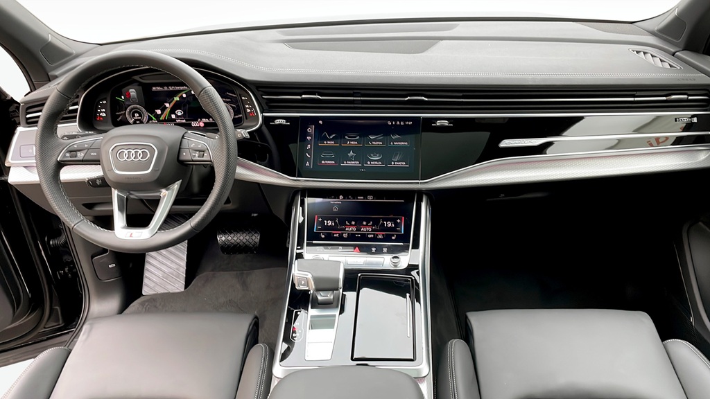 Audi Q7 TFSI e MSR06E