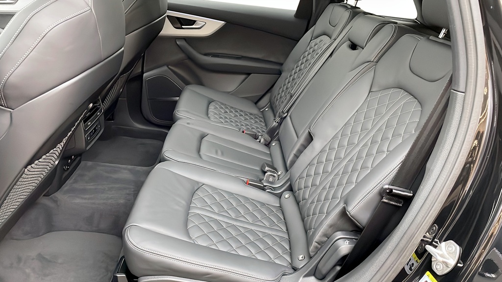 Audi Q7 TFSI e MSR06E