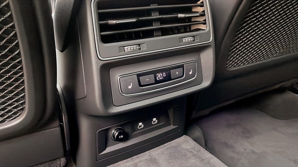 Audi Q7 TFSI e MSR06E