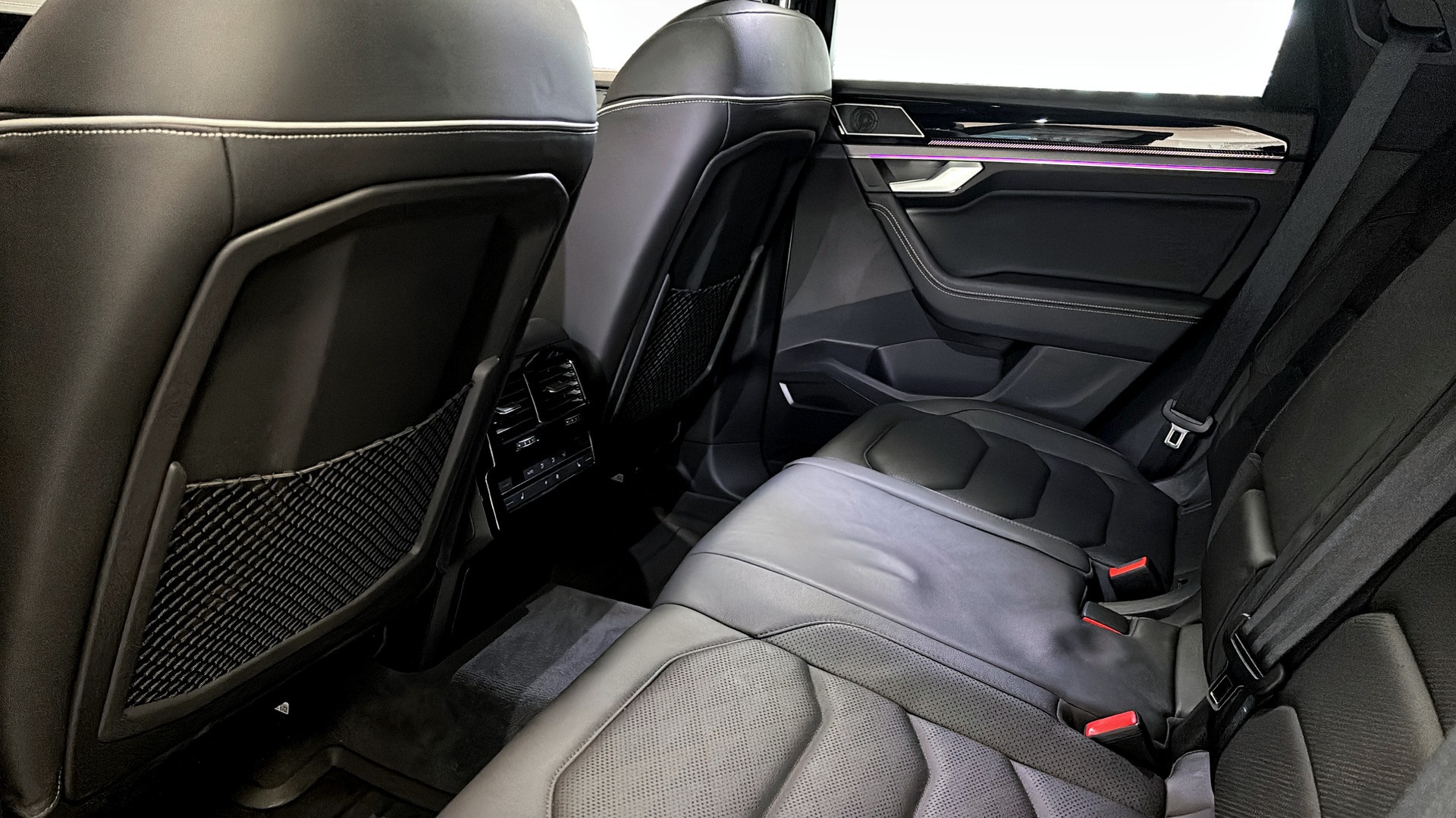 Volkswagen Touareg MTC22L