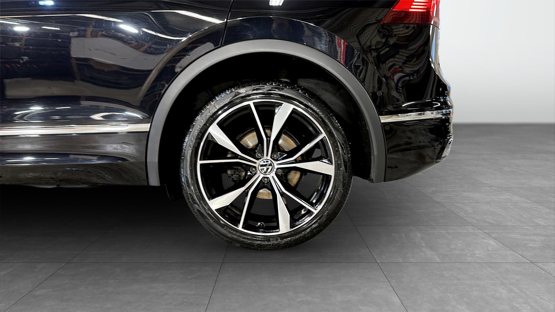 Volkswagen Tiguan MTE72K