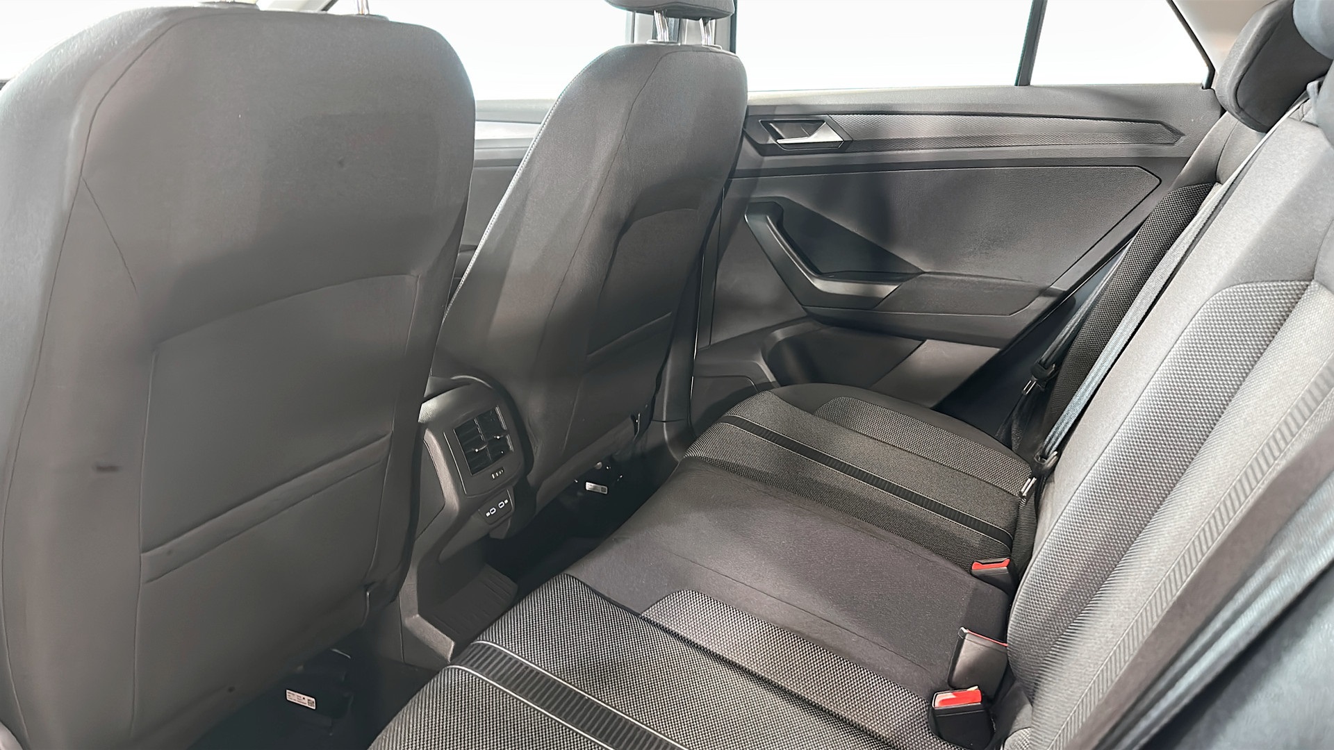Volkswagen T-Roc MUW00X