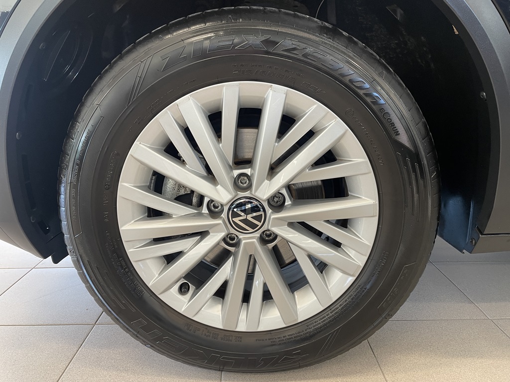 Volkswagen T-Roc MWA29D