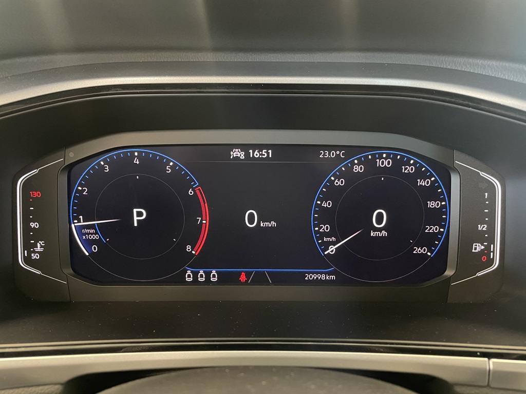 Volkswagen T-Roc MWA29D