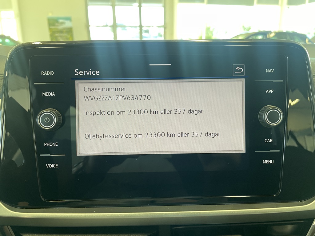 Volkswagen T-Roc MWA29D