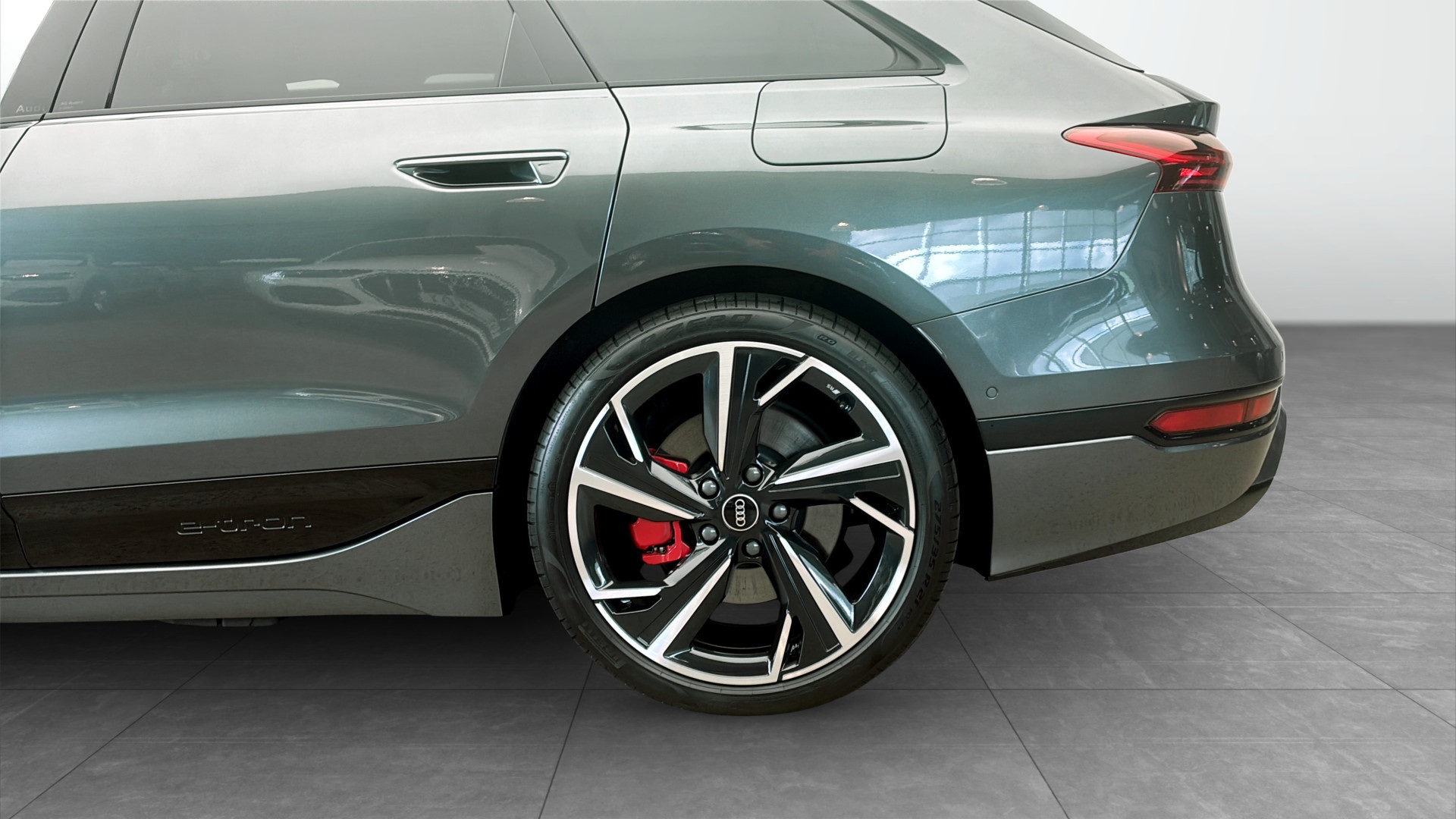 Audi A6 Avant MWA78D
