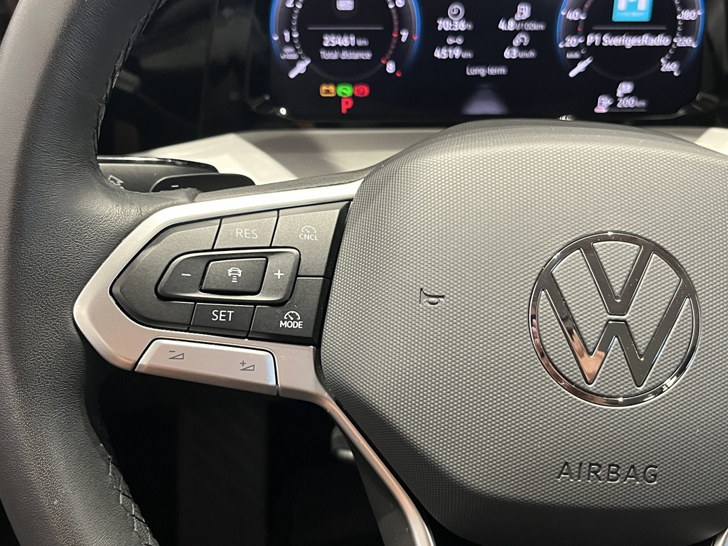 Volkswagen Golf Sportscombi MWA89Y