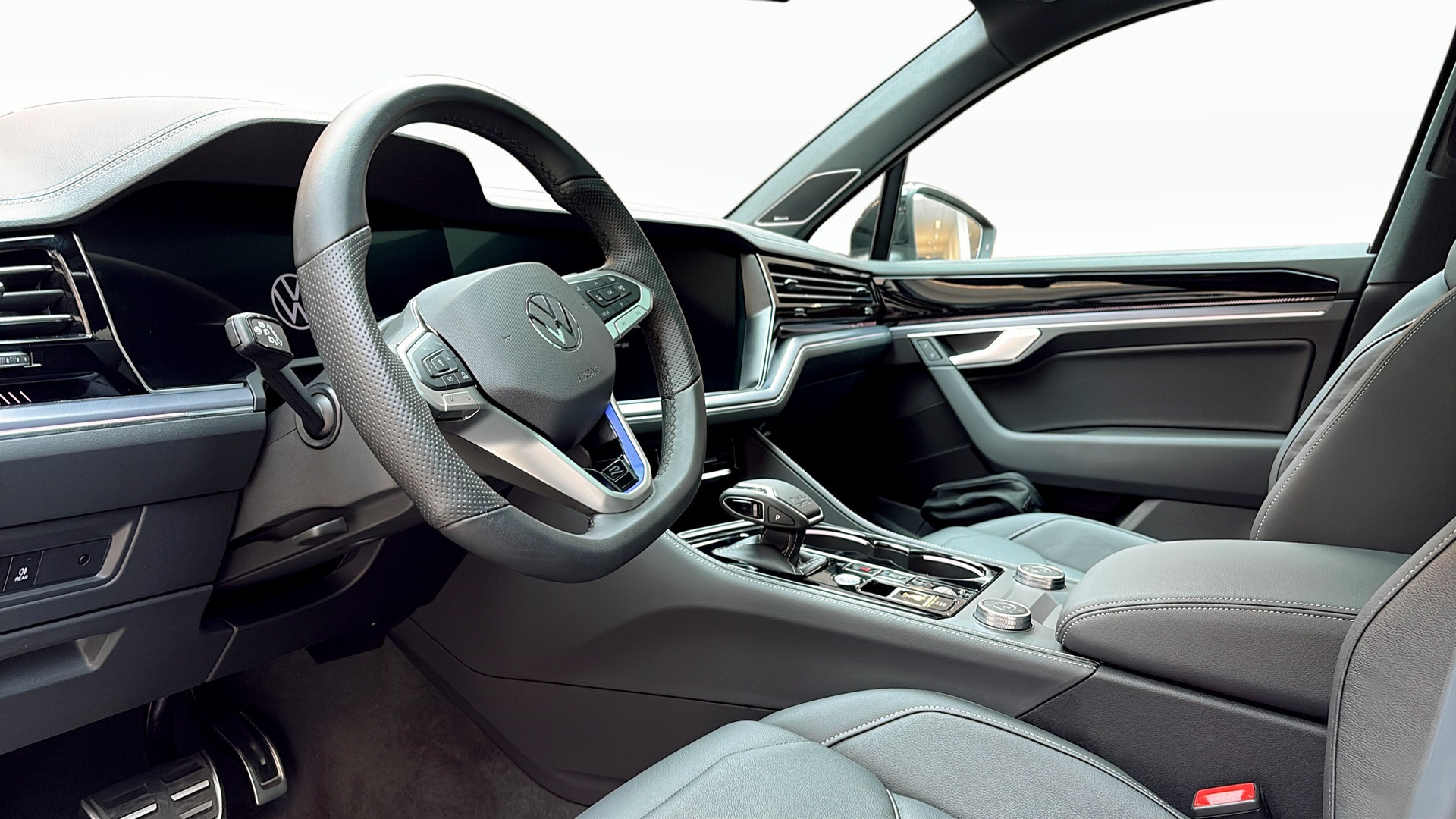 Volkswagen Touareg MWG04D