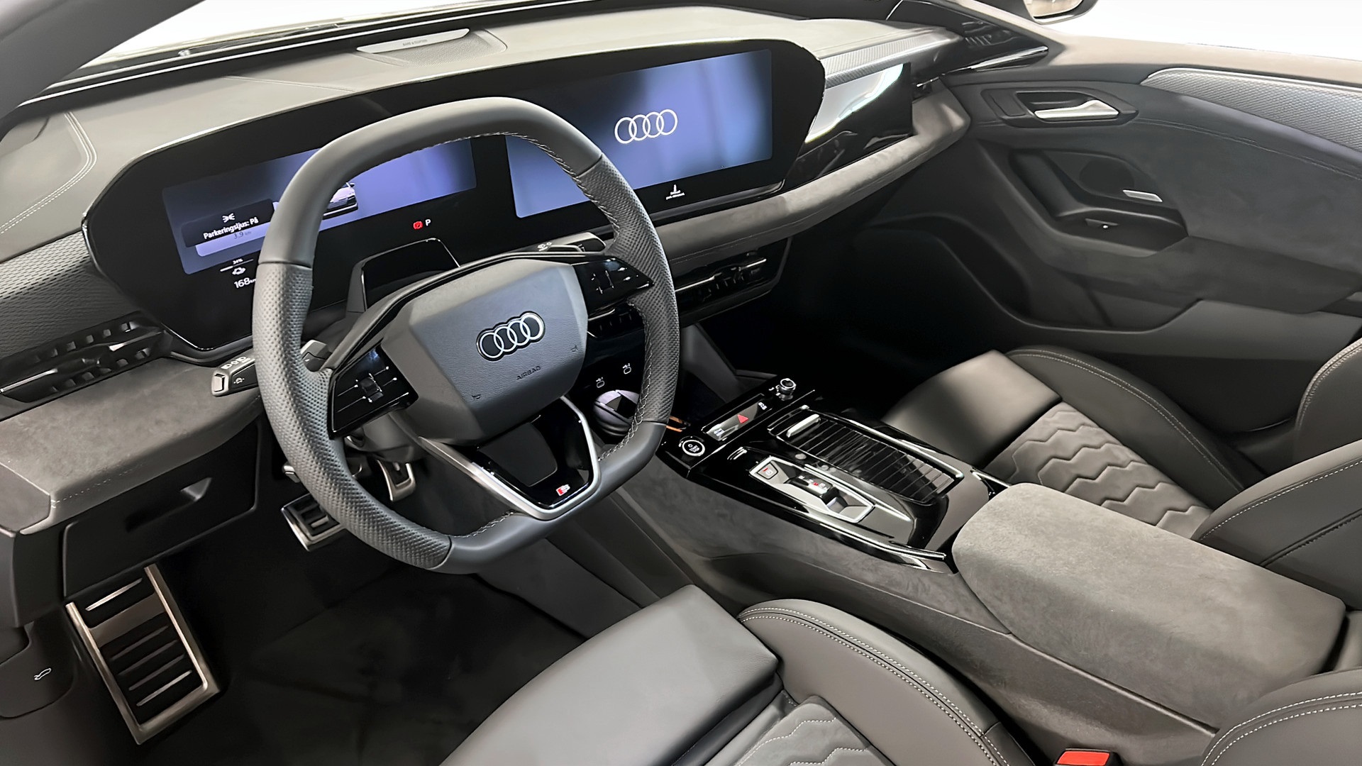 Audi A6 Sedan MWK03F