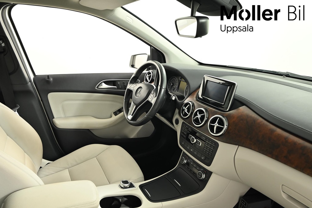 Mercedes B 200 MWL693
