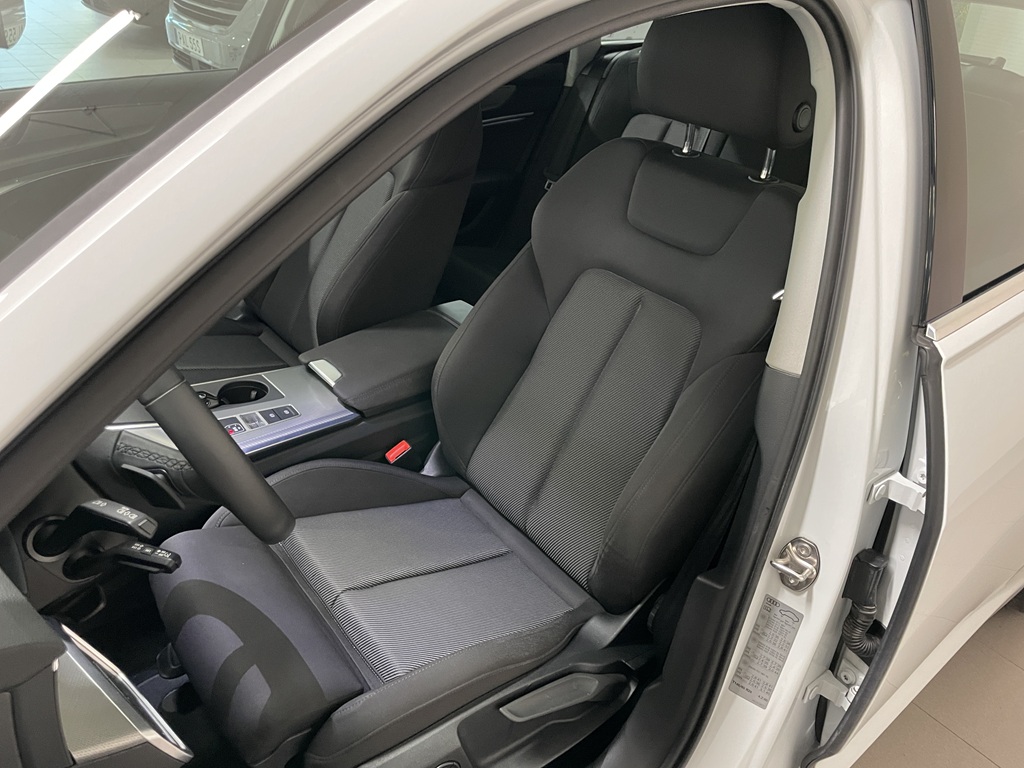 Audi A6 Avant MWP21X