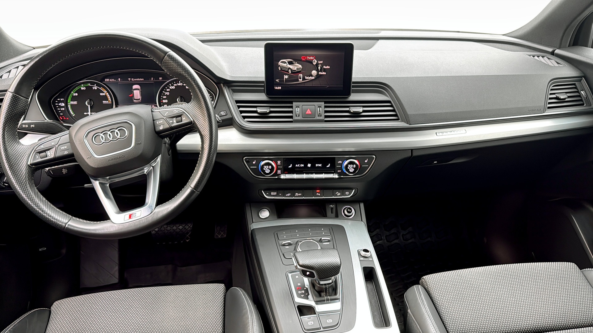 Audi Q5 Sportback TFSI e MXP00T