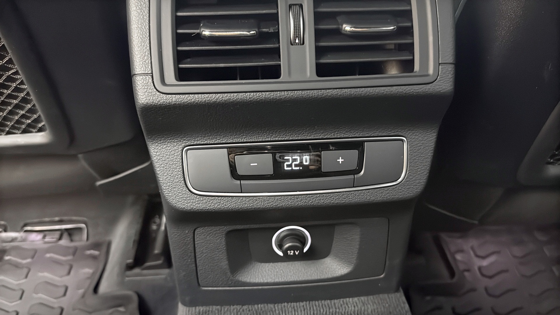 Audi Q5 Sportback TFSI e MXP00T