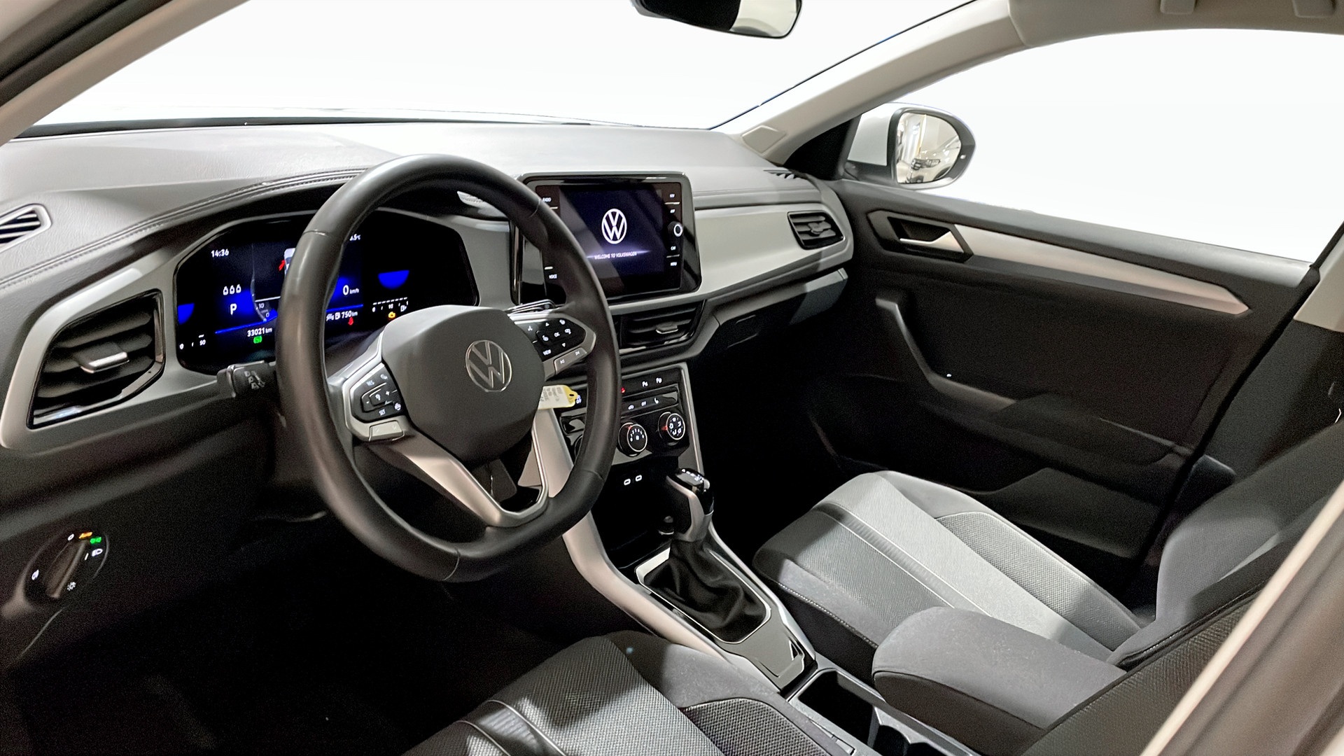 Volkswagen T-Roc MYD11F