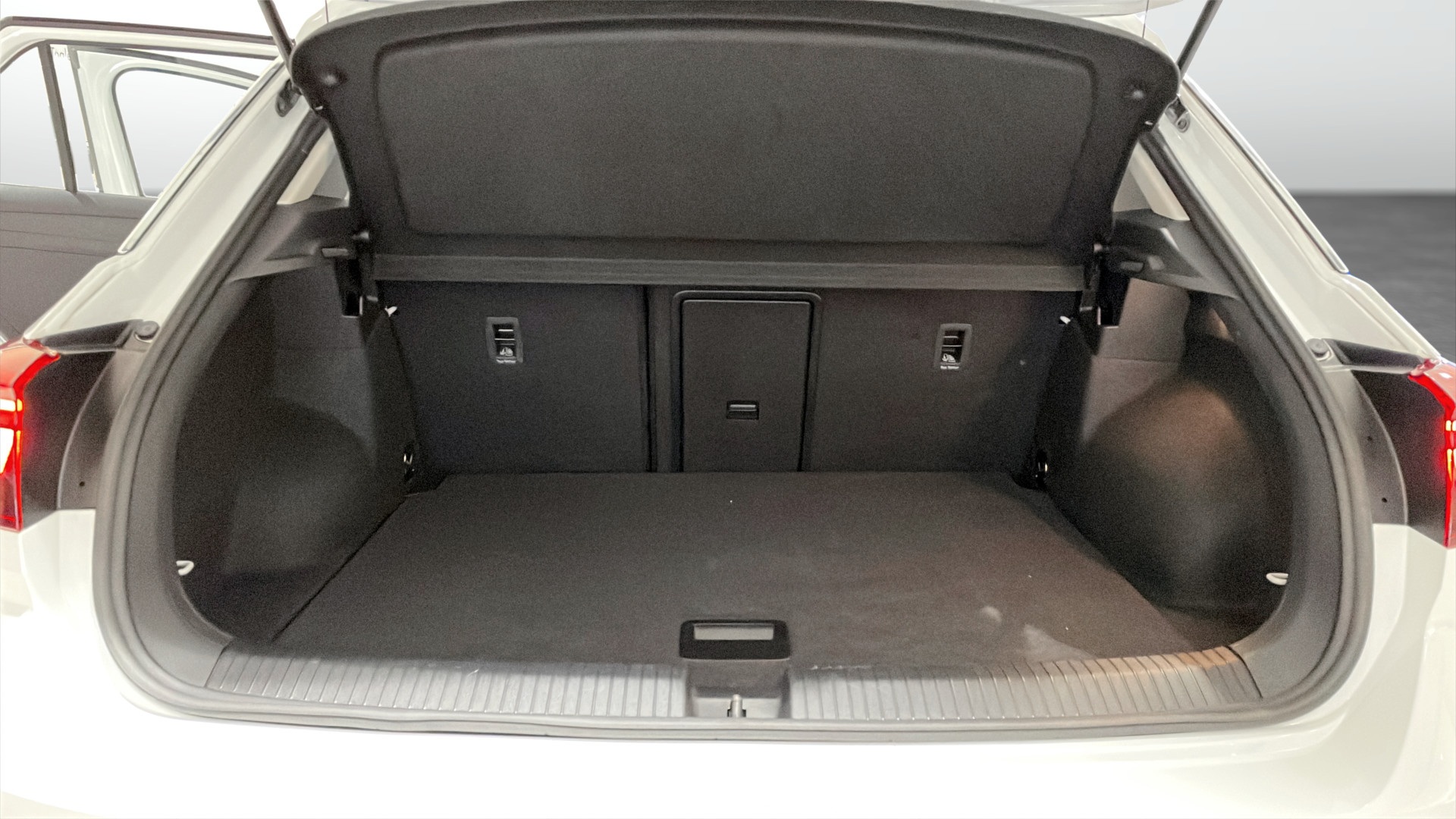 Volkswagen T-Roc MYD11F
