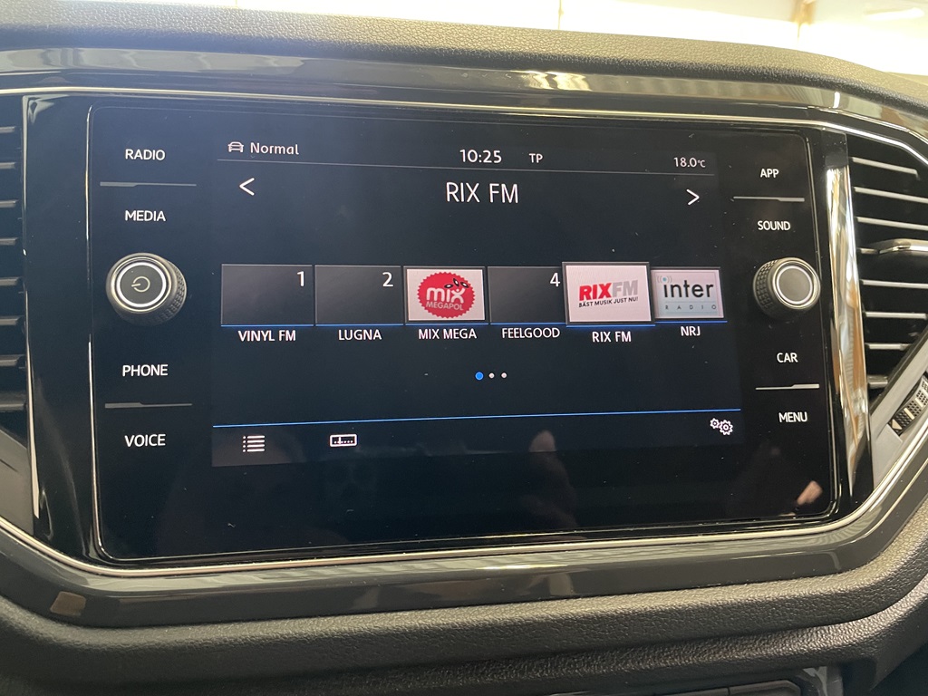 Volkswagen T-Roc MYE750