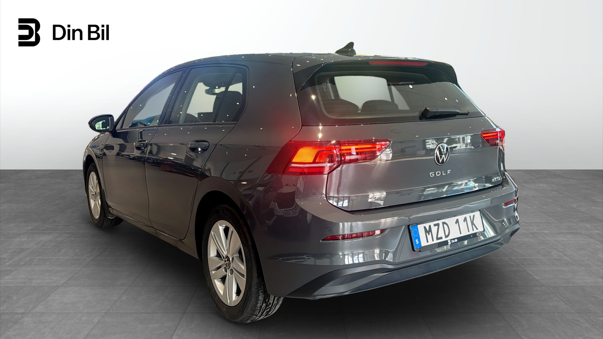 Volkswagen Golf MZD11K