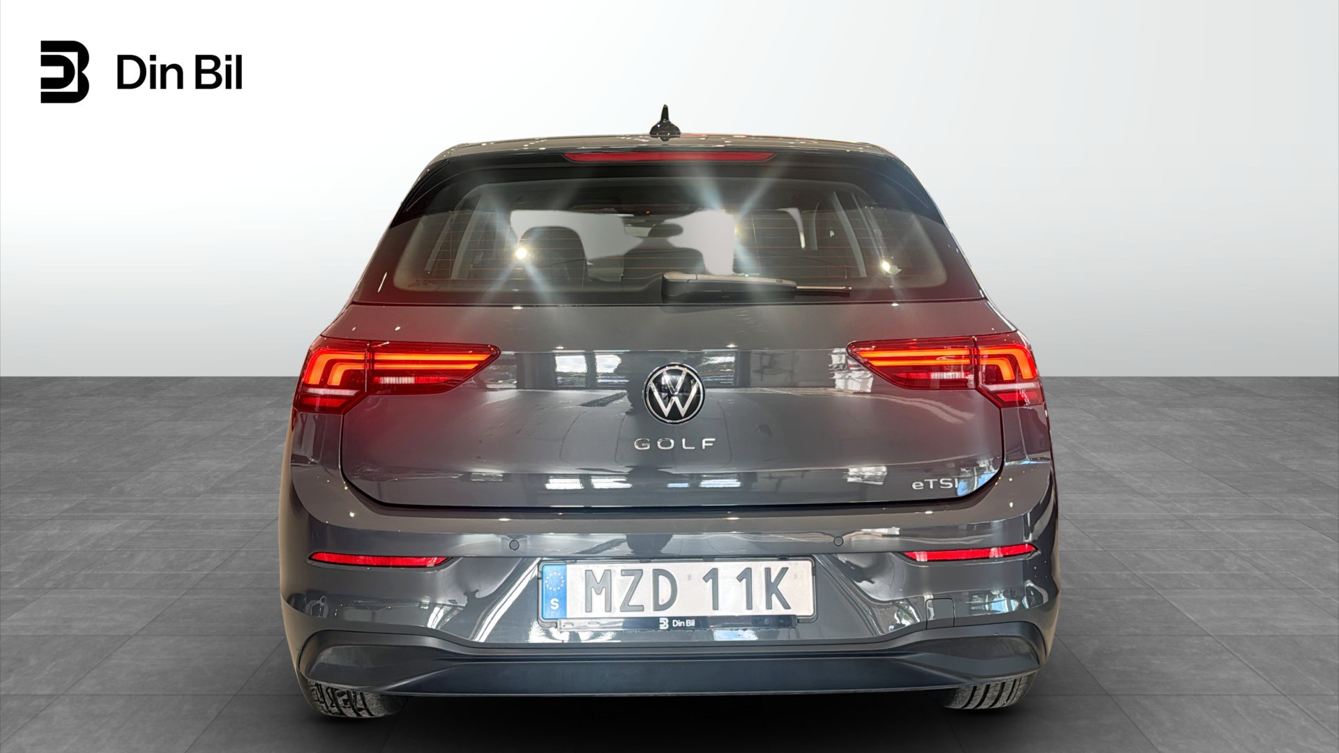 Volkswagen Golf MZD11K