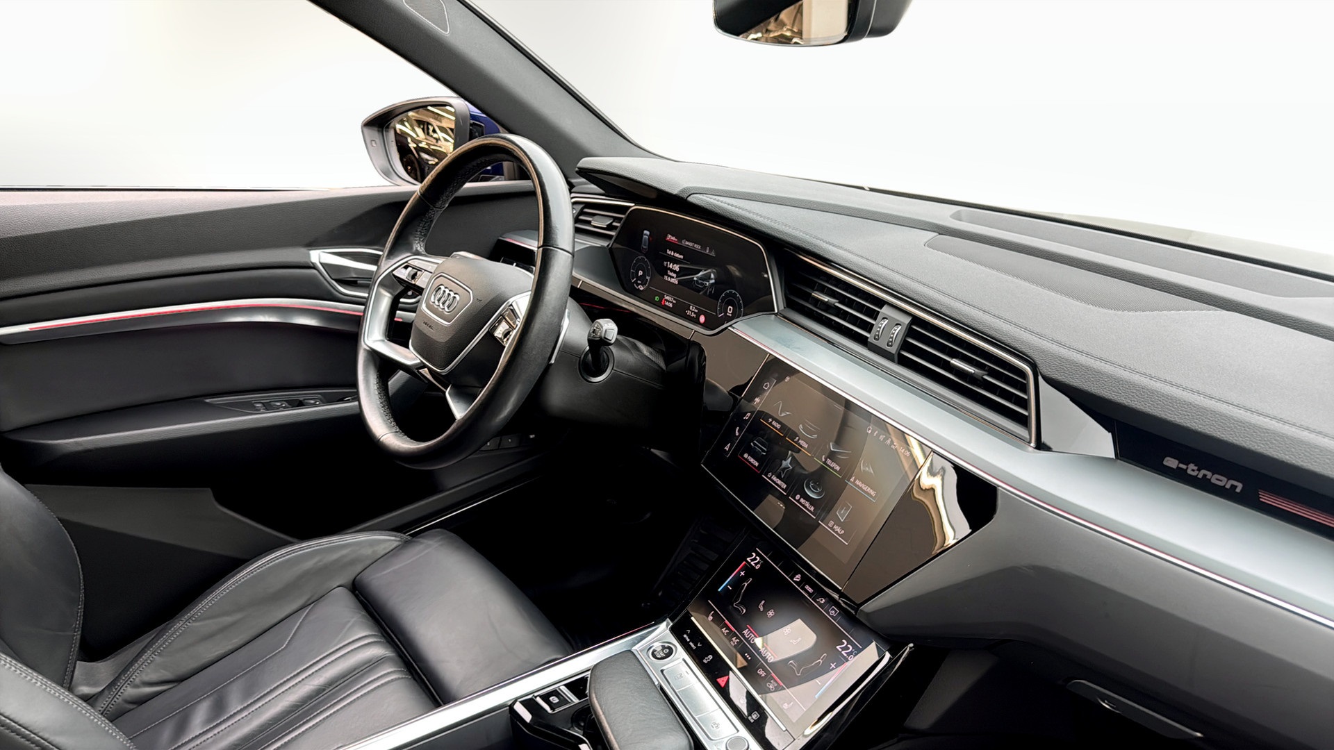 Audi e-tron MZJ41Z