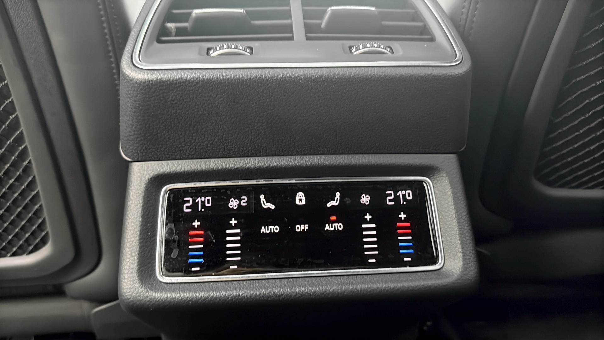 Audi e-tron MZJ41Z