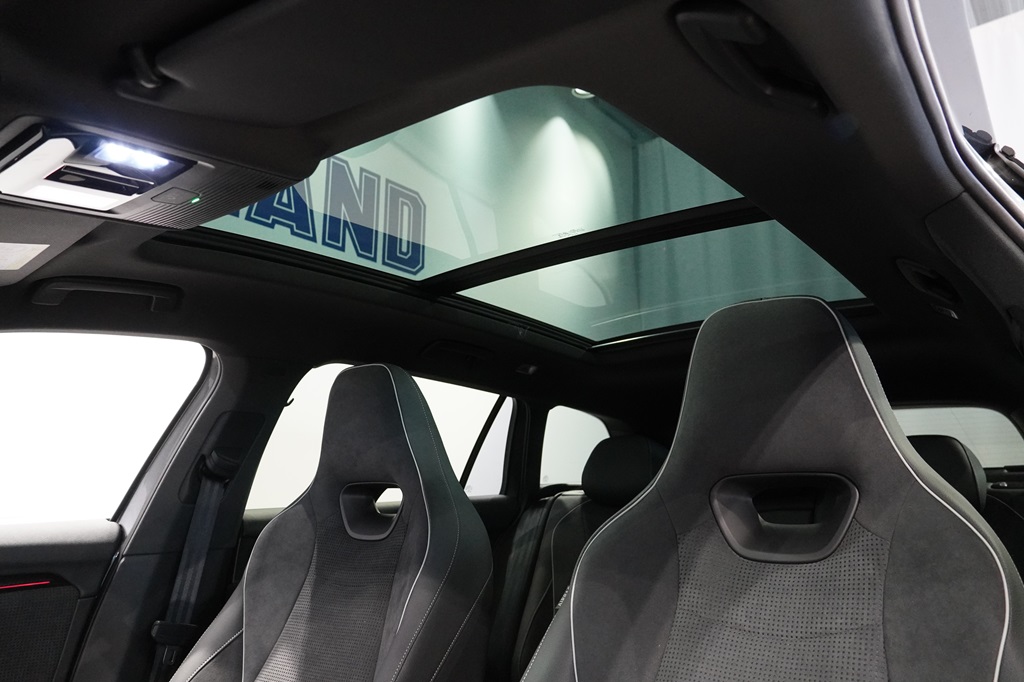 Skoda Superb MZL02M