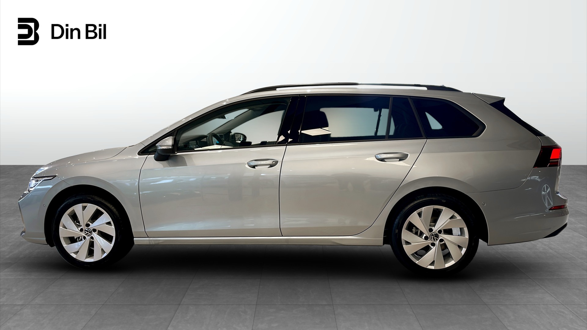 Volkswagen Golf MZL22E