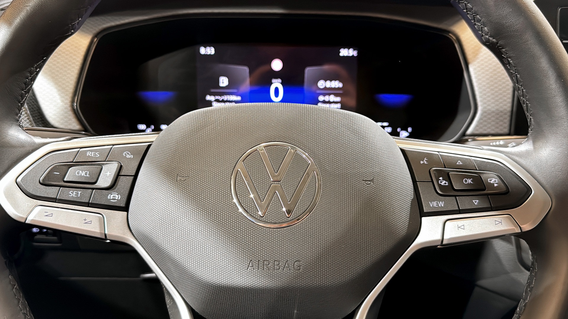 Volkswagen T-Cross NAE97E