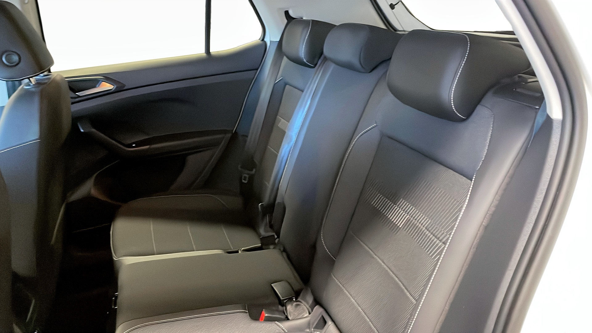 Volkswagen T-Cross NBF53B