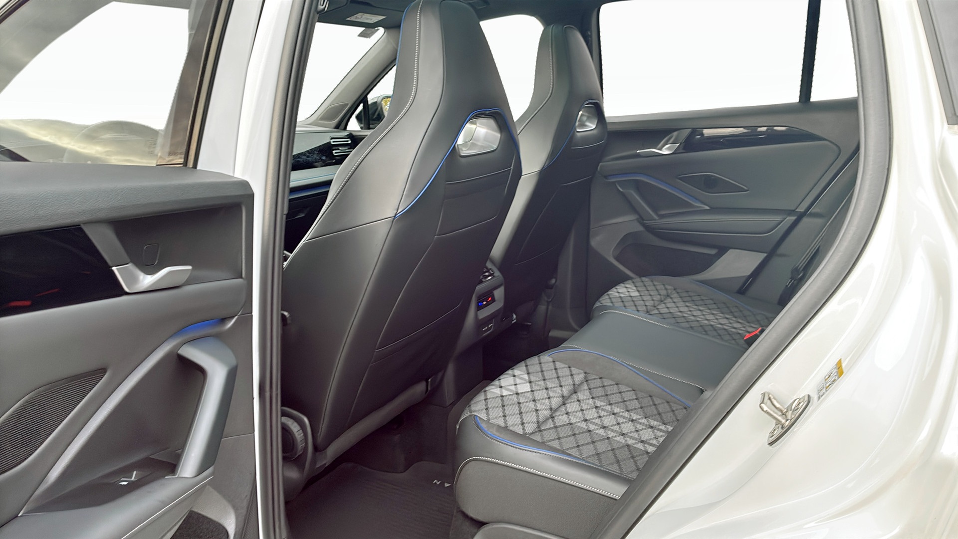 Volkswagen Tiguan NCF97X