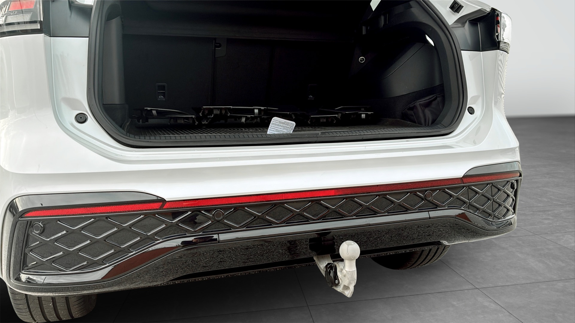 Volkswagen Tiguan NCF97X