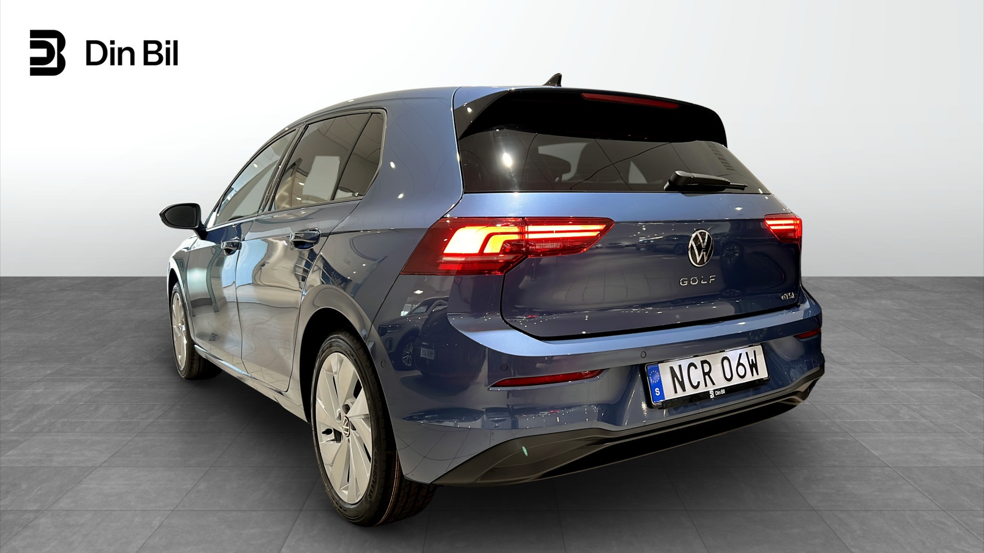 Volkswagen Golf NCR06W